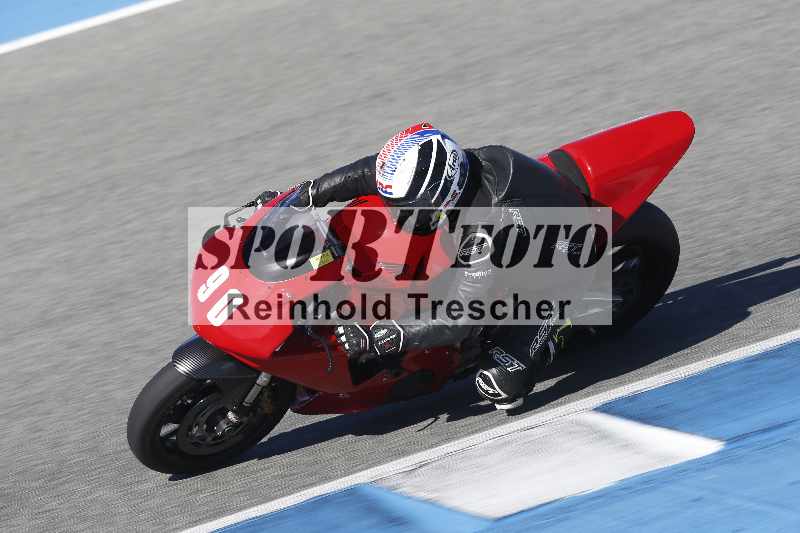 /Archiv-2024/02 29.01.-02.02.2024 Moto Center Thun Jerez/Gruppe blau-blue/90